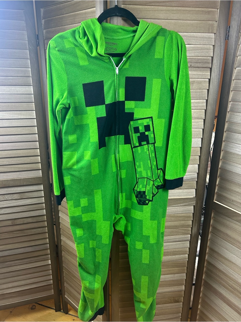 Minecraft Creeper Boys Fleece Hooded Union Suit Pajamas Size 12/14 Green